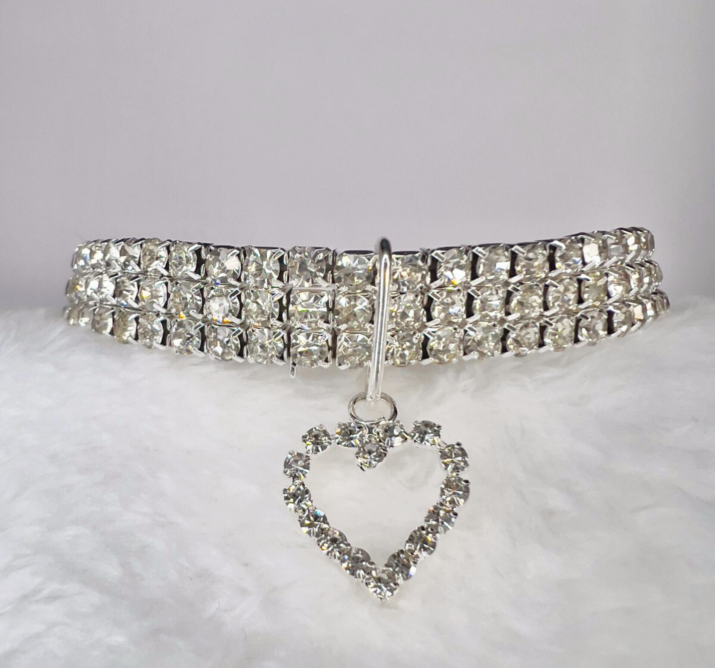 Colar Strass Coração Prateado
