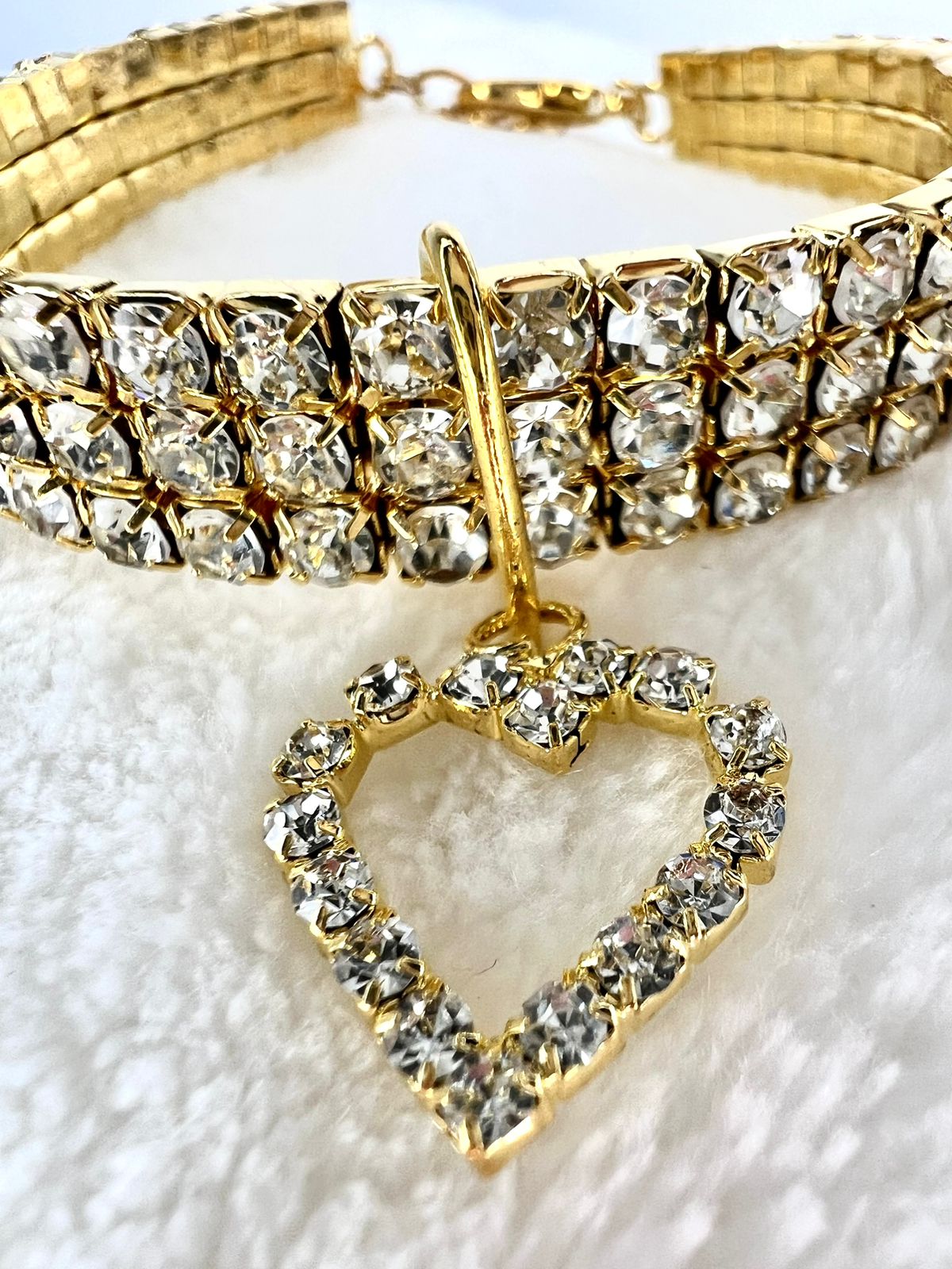 Colar Strass Coração Dourado
