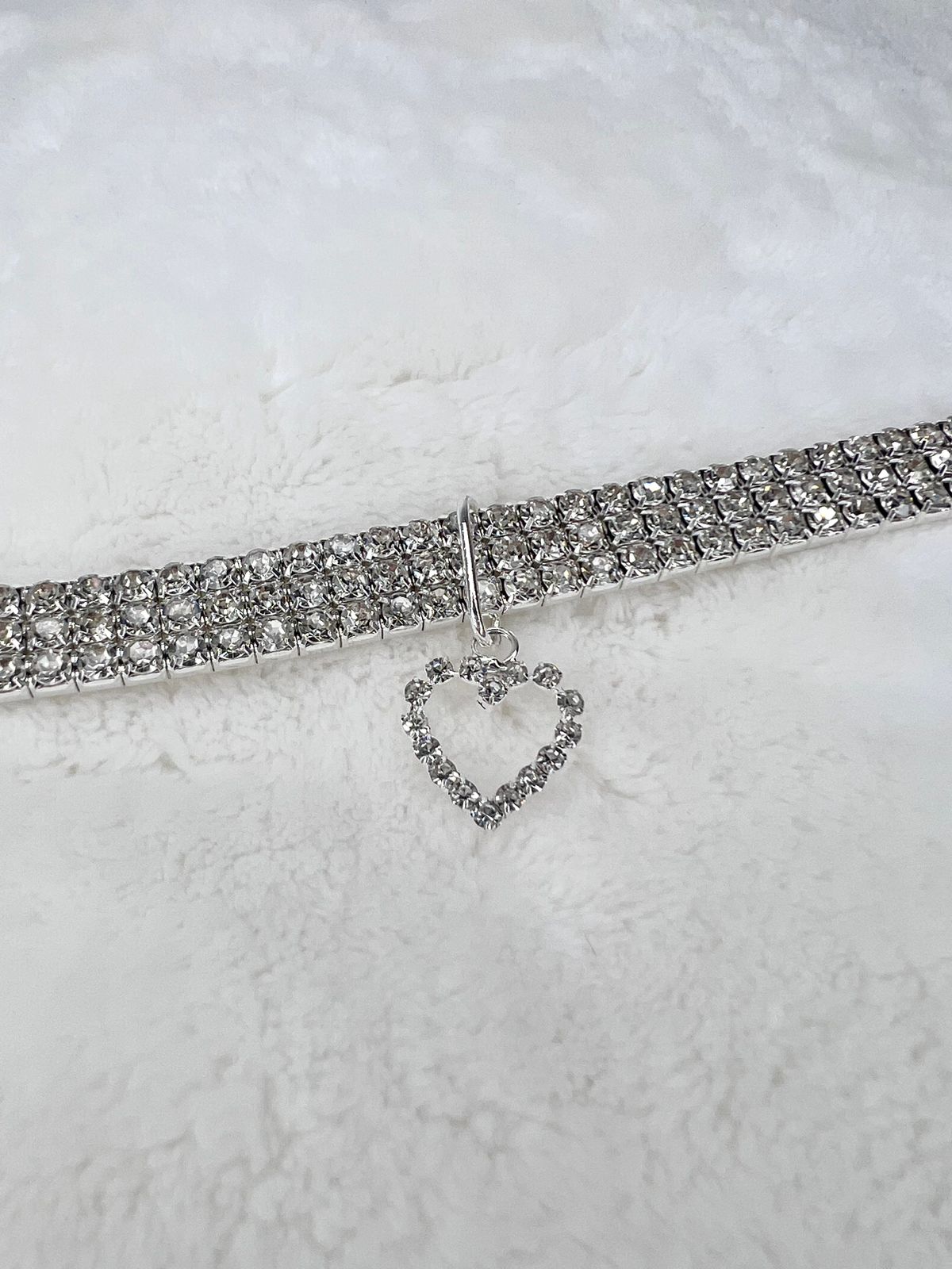 Colar Strass Coração Prateado