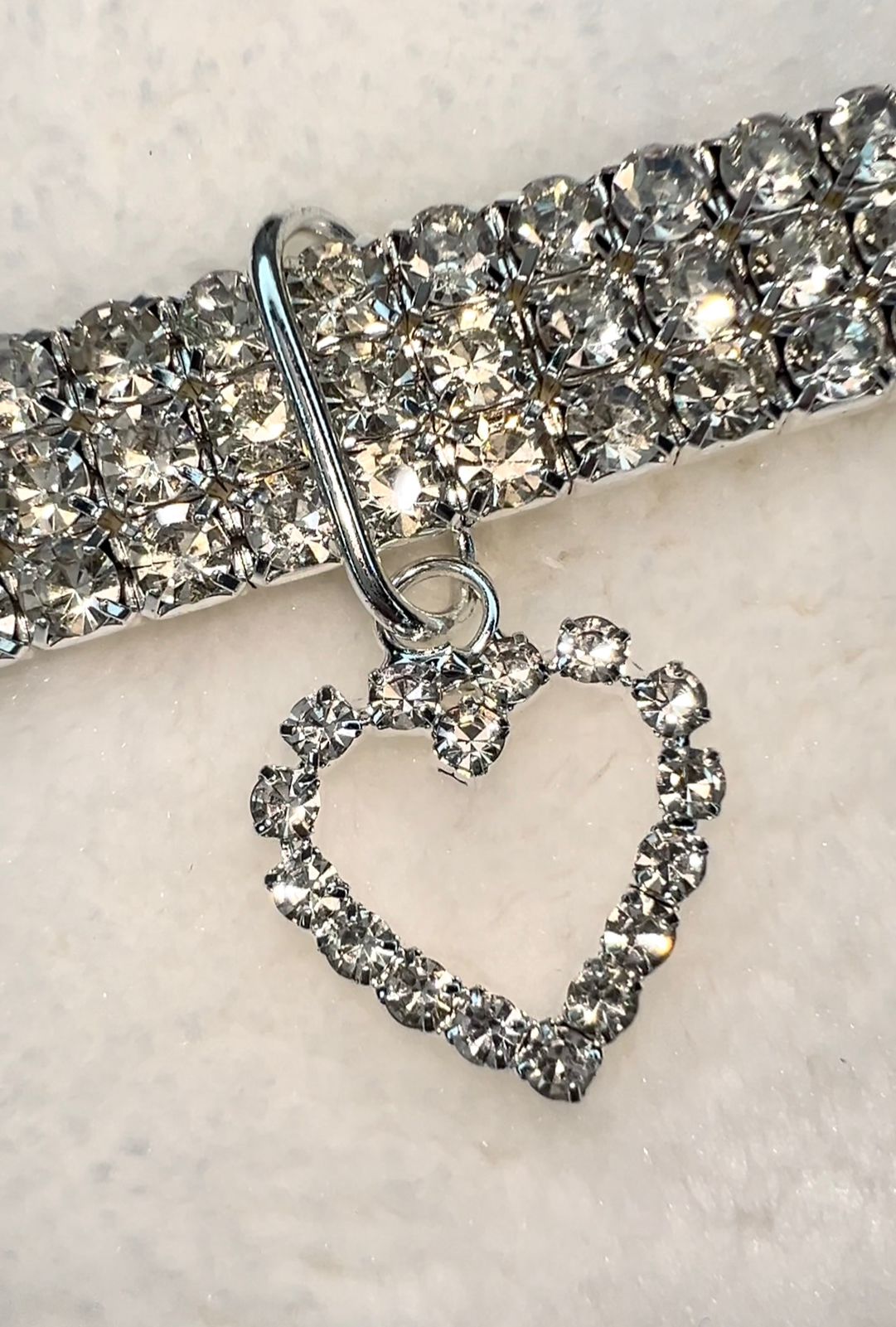 Colar Strass Coração Prateado