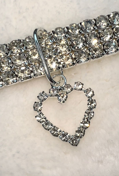 Colar Strass Coração Prateado